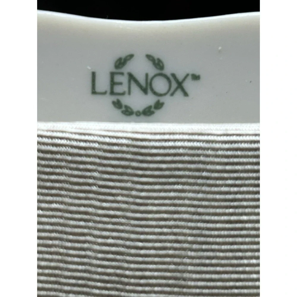 Lenox USA Porcelain Ivory Frame. 5x7 with a 3.5 X 4.5 Opening Perfect Condition